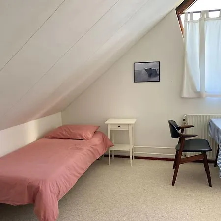 Ξενοδοχείο Ruime Familiewoning In 4*