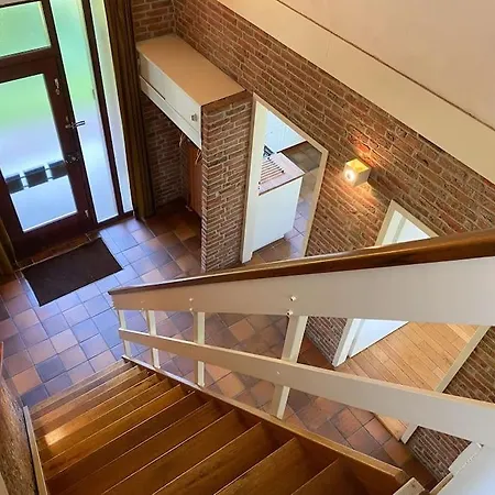 Ruime Familiewoning In 4*